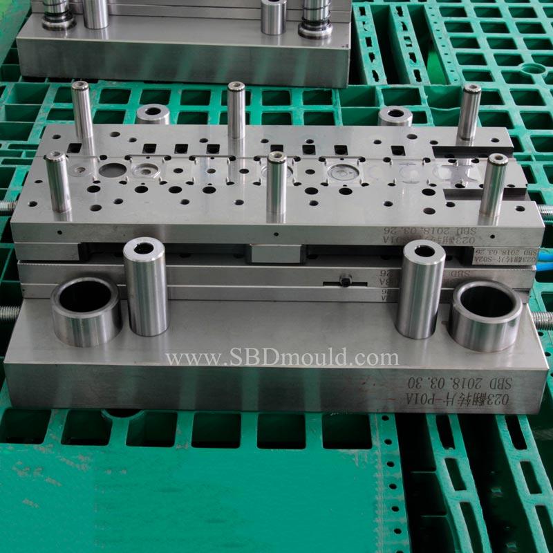 Stamping mould to develop new product about NEV battery parts